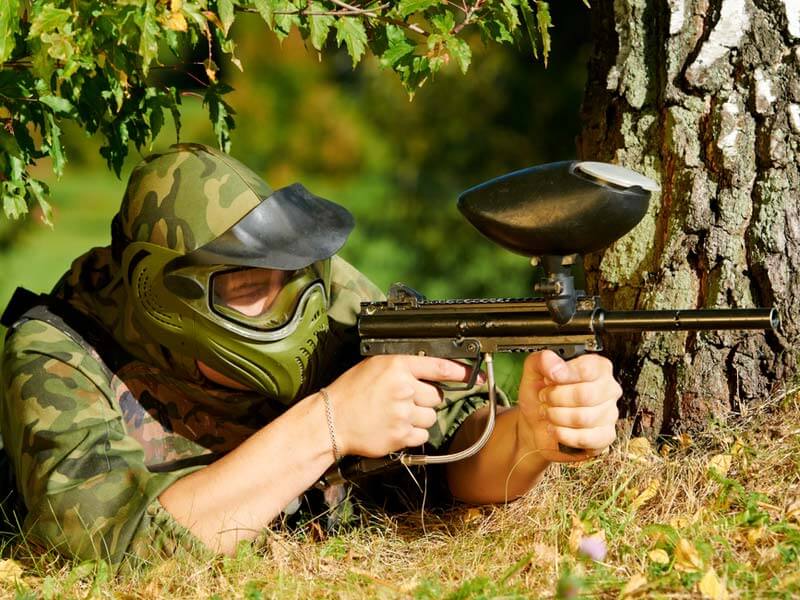 игра пейнтбол